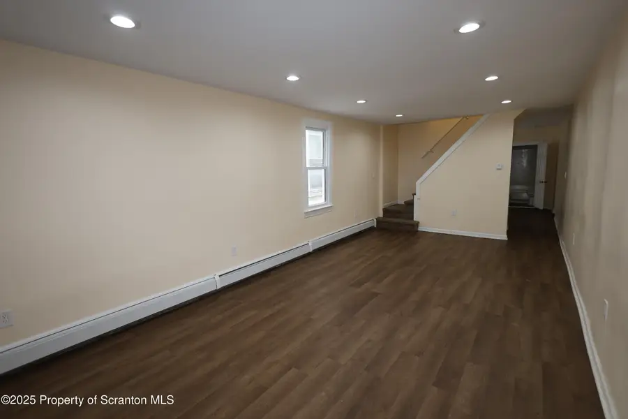 142 Madison Street, Wilkes Barre, PA 18702 - Image #3