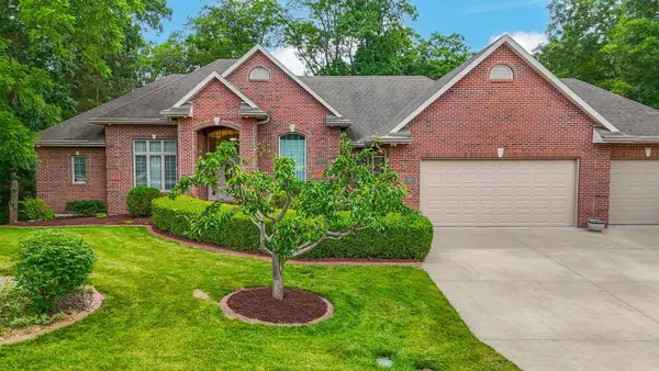 203 Foxwood Ct, COLUMBIA, MO 65203