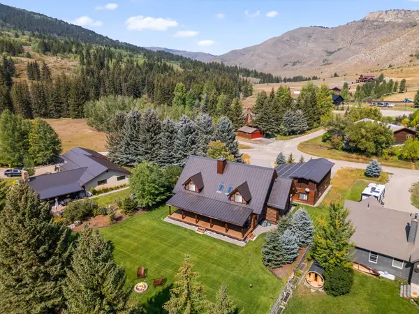 4340 E Hoback River Road, Hoback Jct., WY 83001