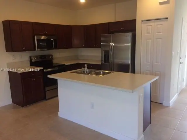 3725 NE 2nd St #3725, Homestead, FL 33033 - #2