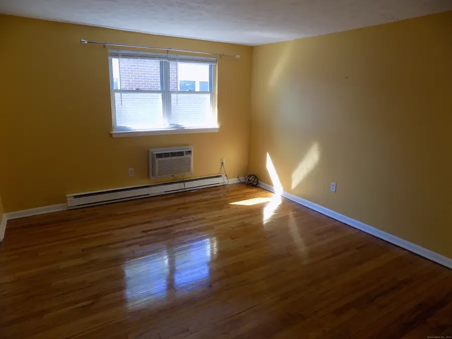 17 Mead Street #APT C, New Britain, CT 06051 - #3