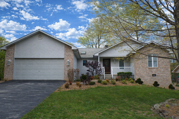 161 Cromwell Lane, Crossville, TN 38558