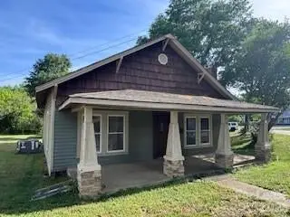 661 S Grove Street, Lincolnton, NC 28092 - #1