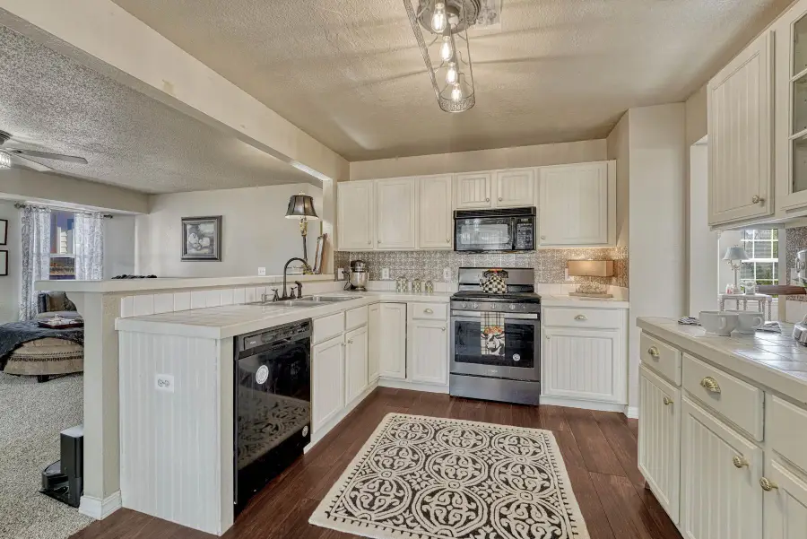 7295 Cotton Drive, Colorado Springs, CO 80923 - Image #2