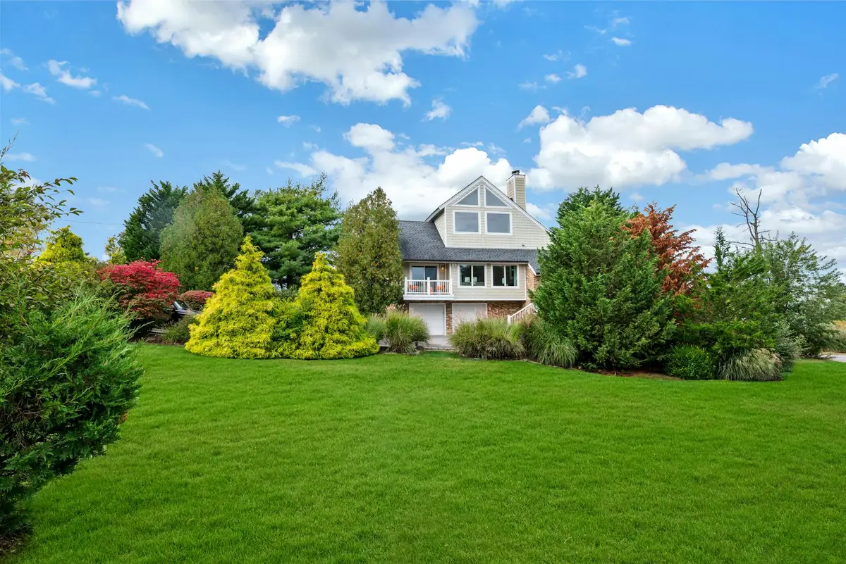 33 Old Canoe Place Road, Hampton Bays, NY 11946 - #1