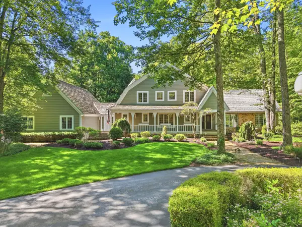 5360 Som Center Road, Solon, OH 44139