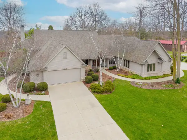 10916 La Cabreah Lane, Fort Wayne, IN 46845