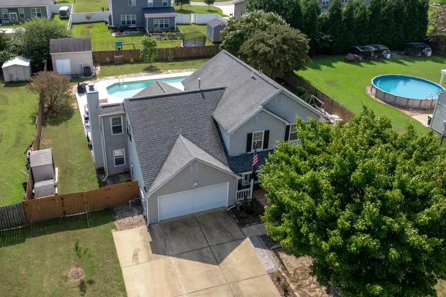 15064 Ashby Way E, Carrollton, VA 23314 - #2