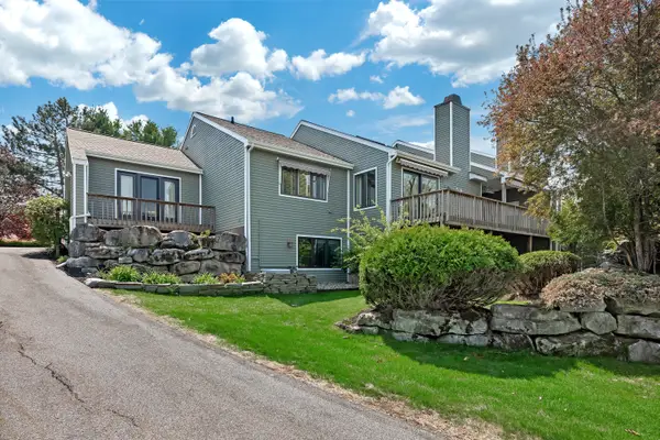 6 Collins Terrace, Saratoga Springs, NY 12866