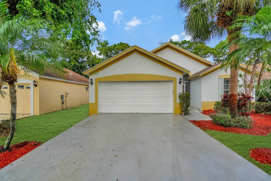 130 Paddock Lane, Greenacres, FL 33413 - #3