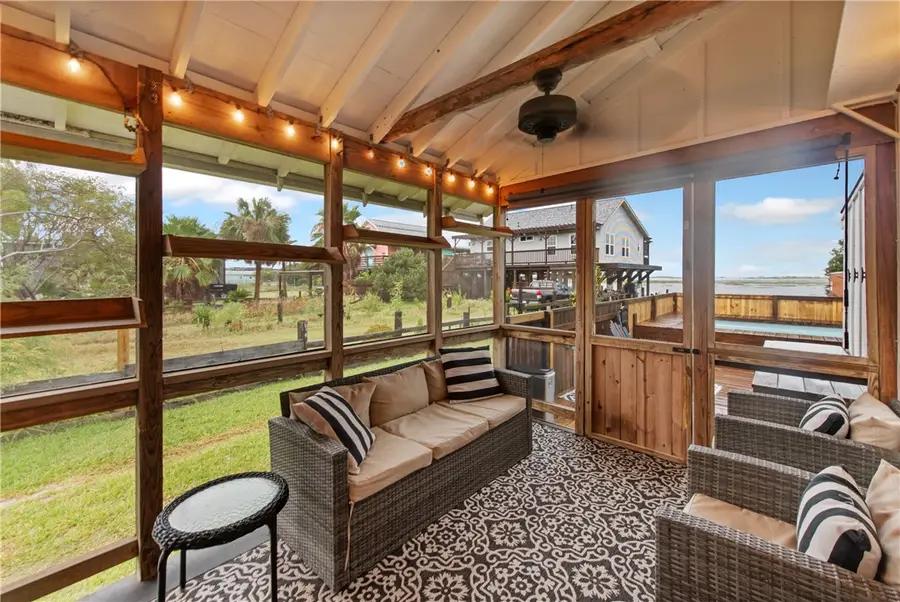 1326 Ross Avenue, Port Aransas, TX 78373 - Image #3