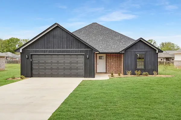 118 Village Place, Texarkana, TX 75501