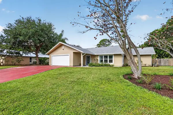 784 Wisper Bay Drive, Palm City, FL 34990