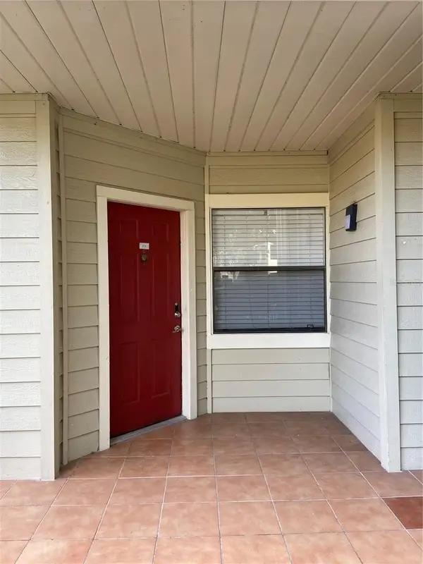 3004 PARKWAY BOULEVARD #104, KISSIMMEE, FL 34747