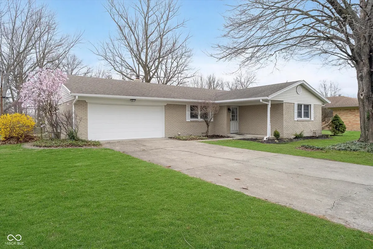 1313 Roseway Drive, Indianapolis, IN 46219 - Image #1