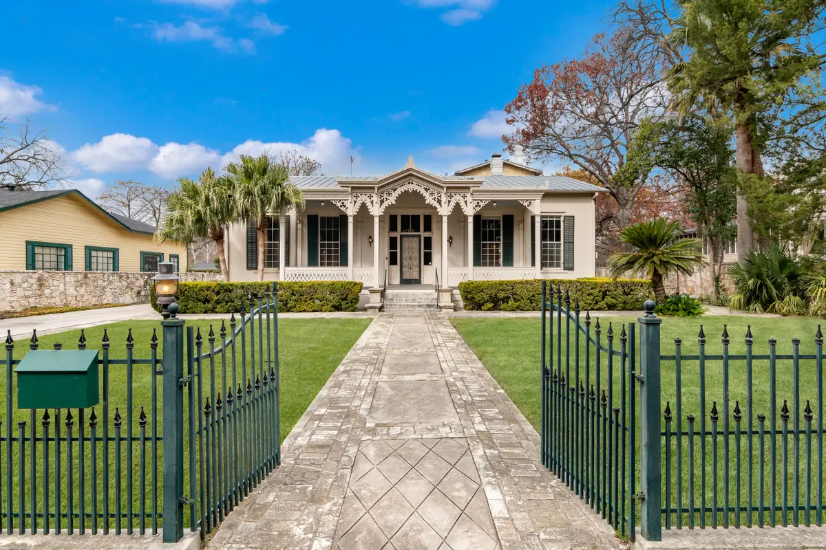 231 Washington, San Antonio, TX 78204 - #1