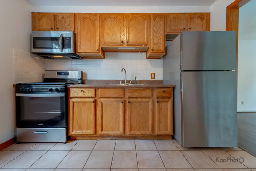 10933 S Avenue H, Chicago, IL 60617 - #3