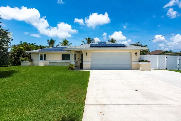 130 Placid Drive, Fort Myers, FL 33919
