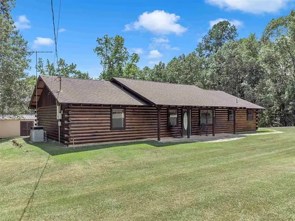 111 Oak Dr., Marshall, TX 75672