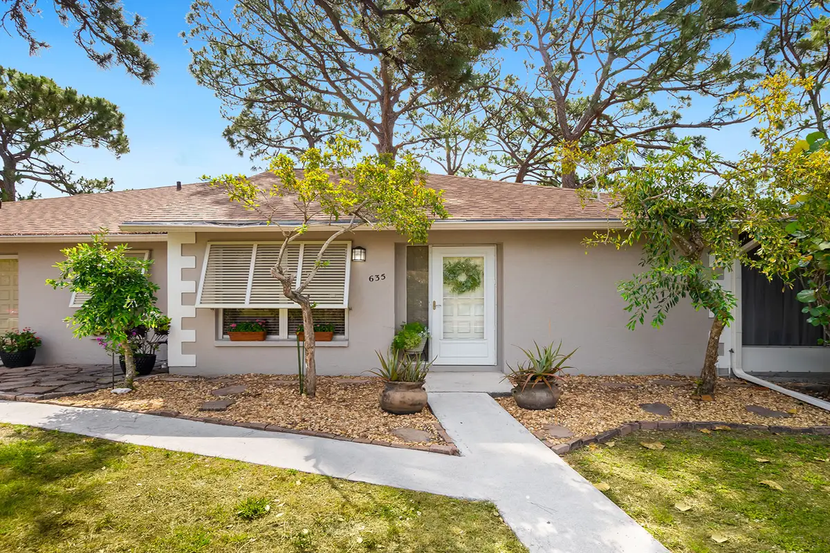 635 N Jefferson Avenue #635, Sarasota, FL 34237 - Image #1