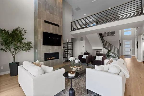 5932 Los Olivas Point, Parker, CO 80134