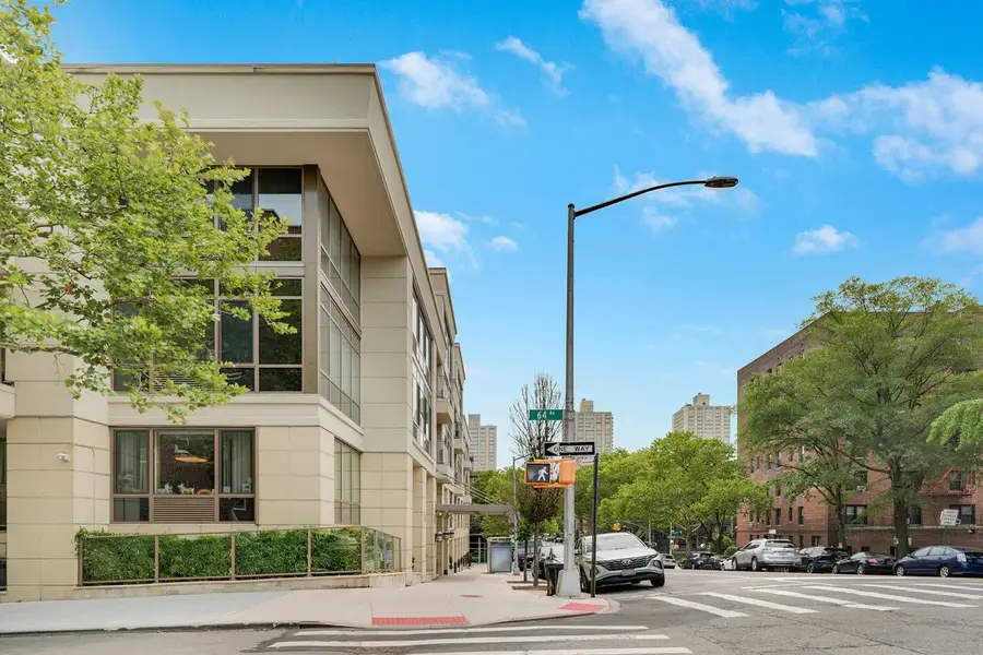 64-05 Yellowstone Boulevard #111, Queens, NY 11375 - #3