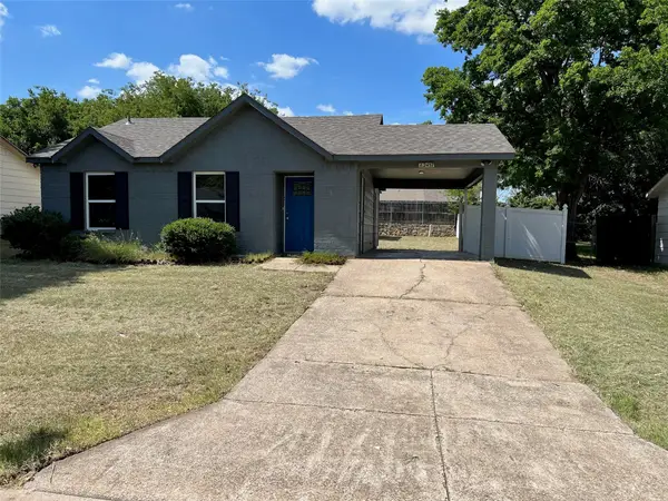 2457 Sweetwood Drive, Fort Worth, TX 76131