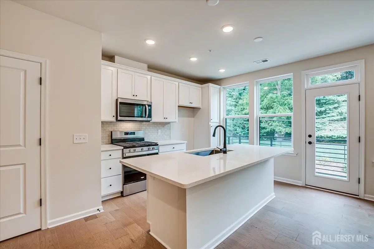 624 Sadie Circle, New Brunswick, NJ 08901 - #1