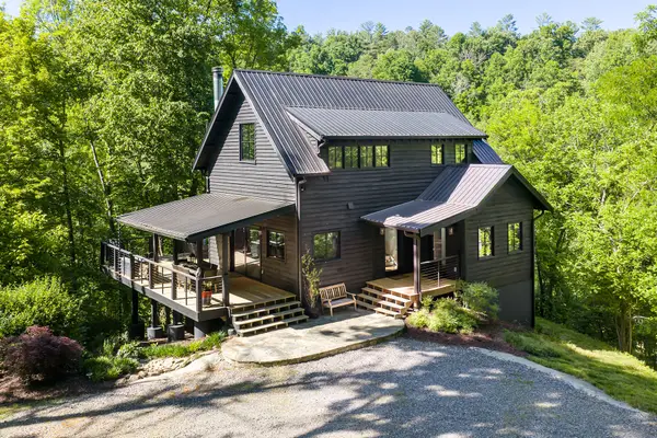 64 Hobson Branch Road, Weaverville, NC 28787