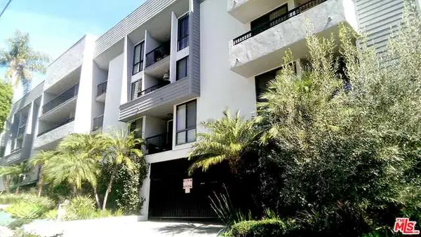906 N Doheny Drive #301, West Hollywood, CA 90069