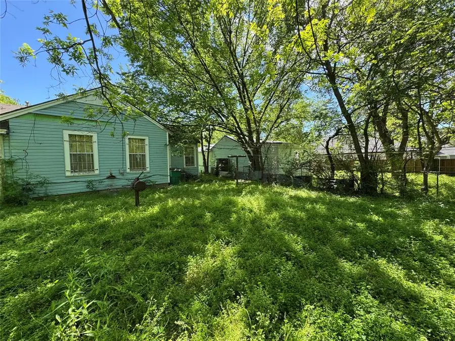 1105 Bell Drive, Greenville, TX 75401 - #3