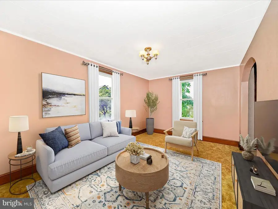 7 W B St, Brunswick, MD 21716 - Image #2