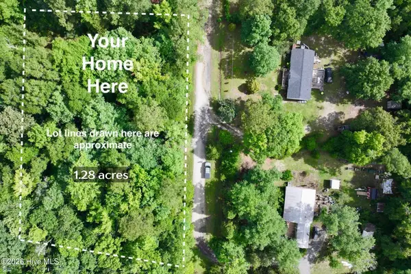 907 Hickory Drive Ne, Leland, NC 28451