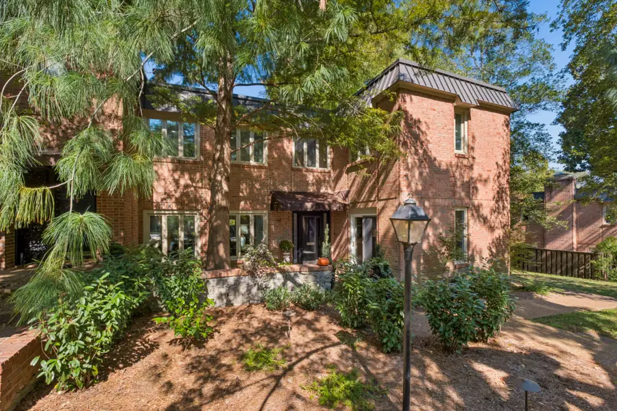 622 Timber Ln, Nashville, TN 37215 - #2
