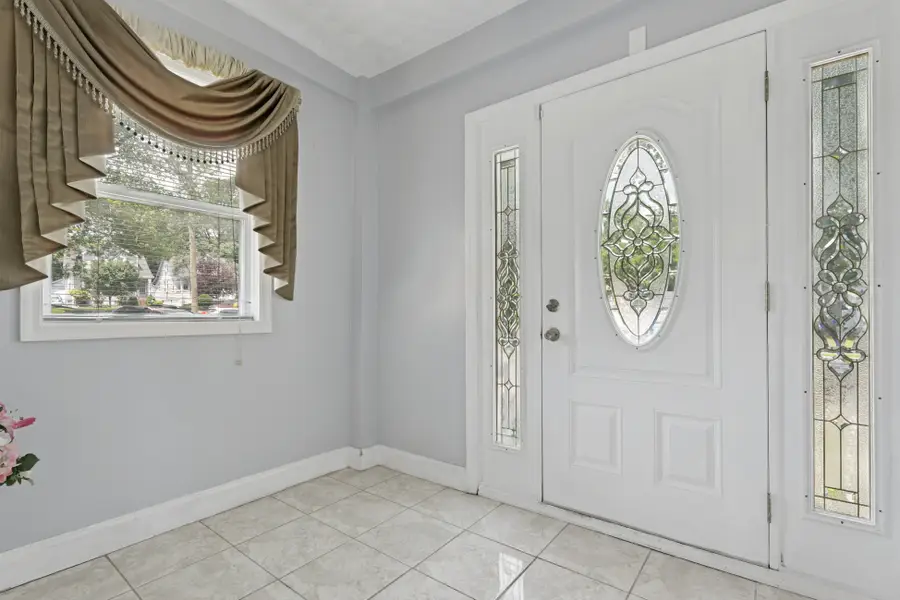 29 Schaefer Road, Maplewood, NJ 07040 - Image #3