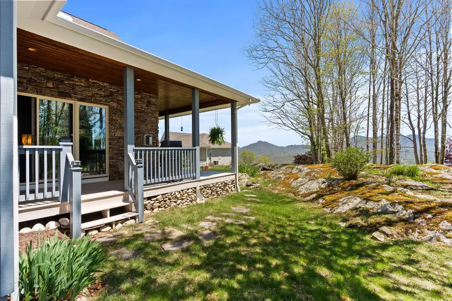 559 Banner Grande Lane, Banner Elk, NC 28604 - #2