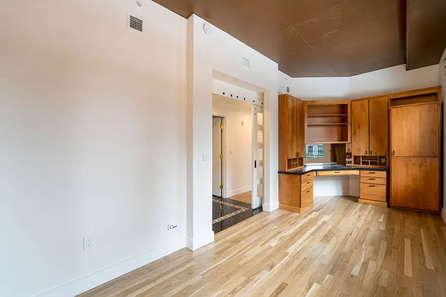 1735 19th Street #5-D, Denver, CO 80202 - Image #2