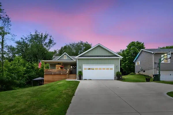 421 Mcintosh Drive, Howard, OH 43028