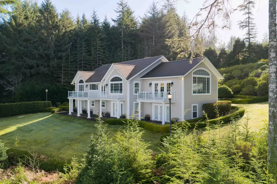 83474/83431 Woodland Ln, Florence, OR 97439 - #2