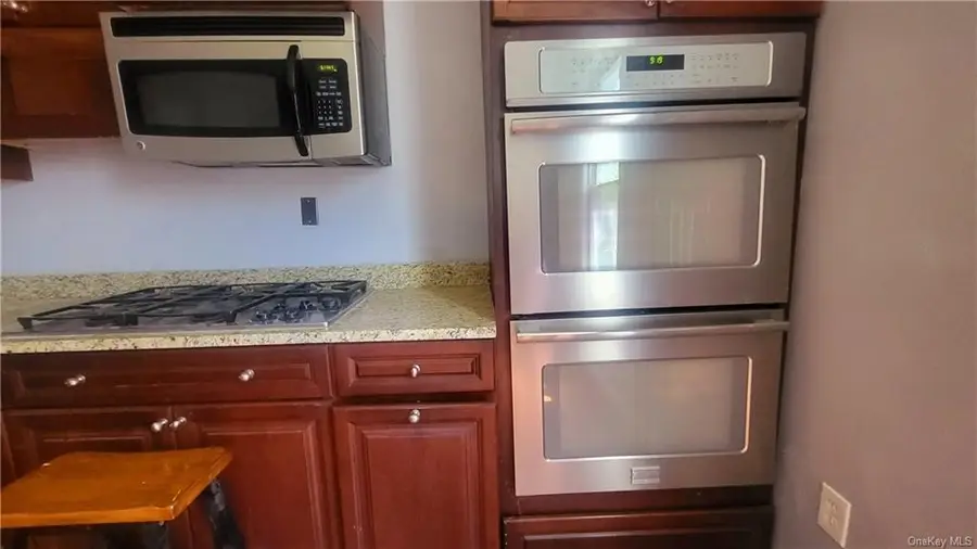 104 Winnikee Avenue #1, Poughkeepsie, NY 12601 - #3