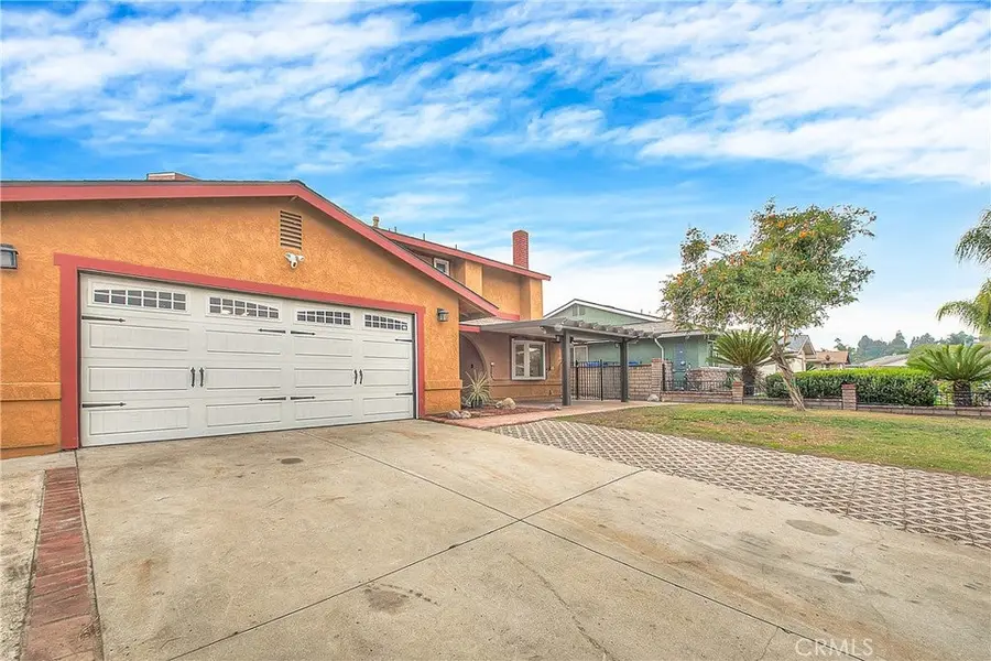2042 E Bonnie Brae Court, Ontario, CA 91764 - Image #3