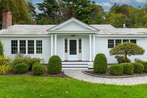2100 Monument Avenue, Bennington, VT 05201