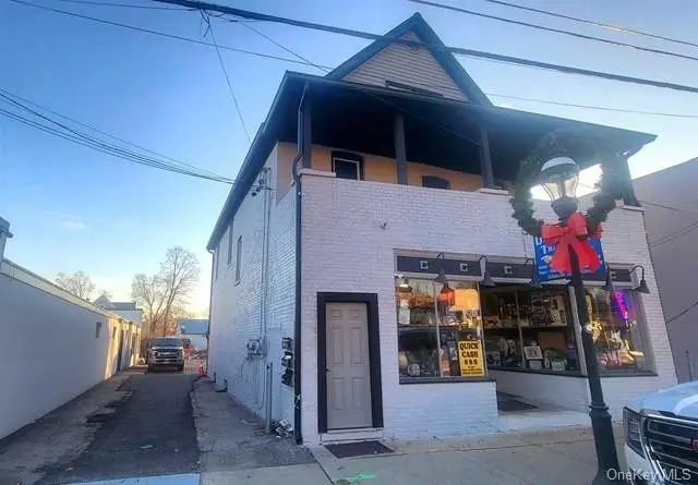 824 Main Street #3, Poughkeepsie, NY 12603 - #1