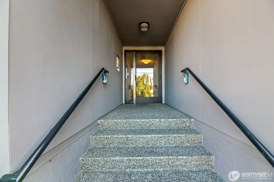 2034 14th Avenue , 104, Seattle, WA 98119 - #2