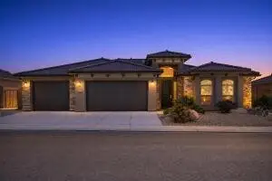 1212 E Gordon Ln, Washington, UT 84780