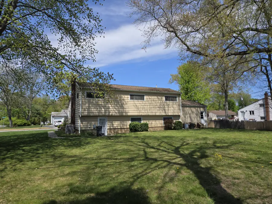 11 White Birch Avenue, Pequannock, NJ 07444 - #2