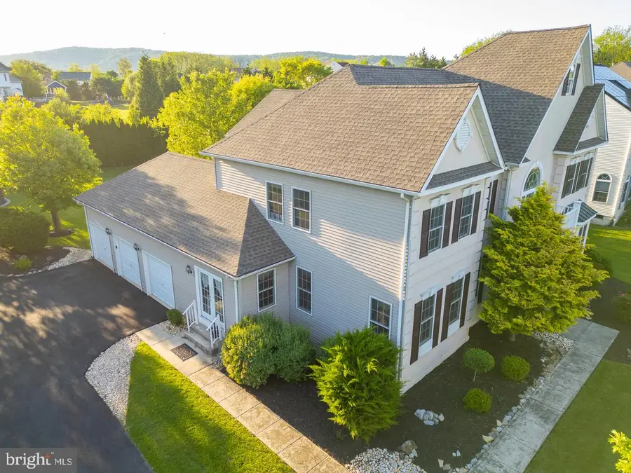 3423 Courtney Dr, Coopersburg, PA 18036 - #3