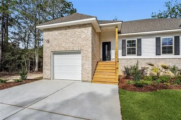 113 ADAM Circle unit: 113, Slidell, LA 70461