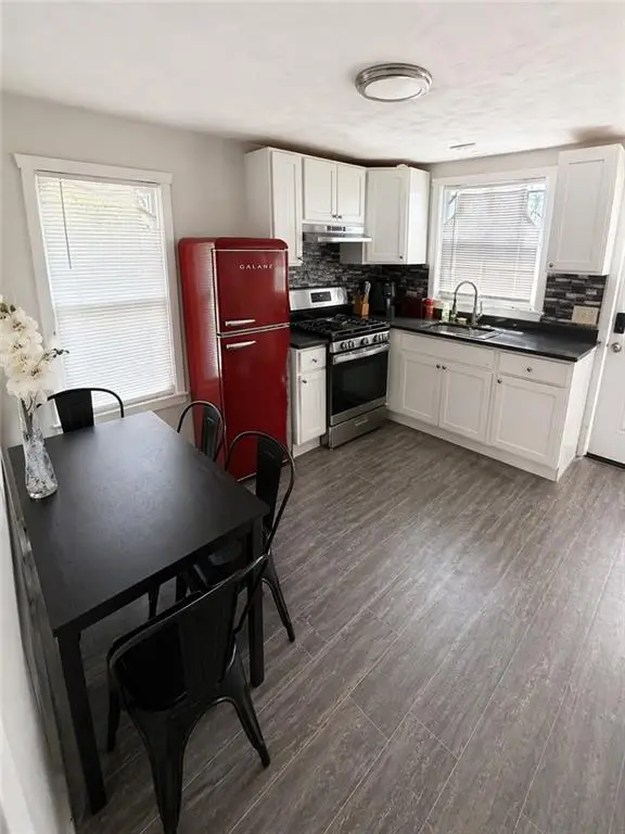 85 Pleasant Street, Warwick, RI 02886 - #3