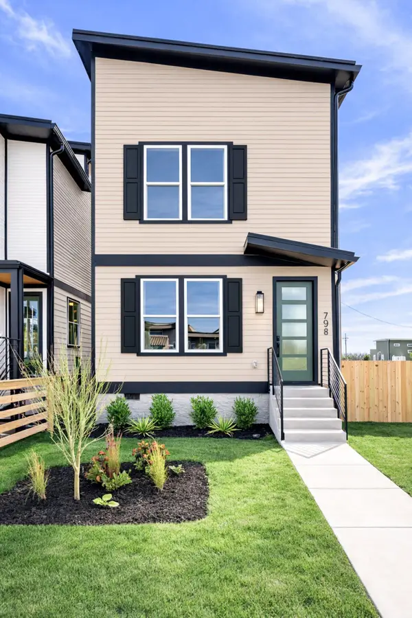 798 45th Ave N, Nashville, TN 37209